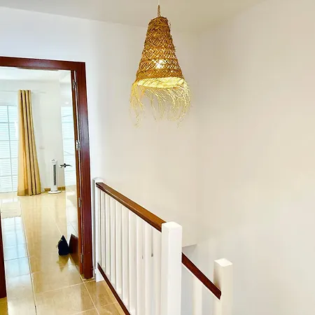 Sunny - * El Médano